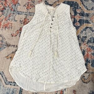 Love stitch small White Sleeveless gold beaded Dot Top